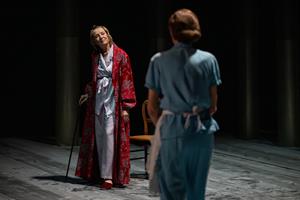 Avec cette nouvelle création, Thibaud Croisy révèle la veine comique d