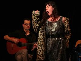 Comment en finir avec la culpabilité ? Dans cette pièce mise en musiqu