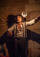 Paris. Septembre 1827. Berlioz sort du théâtre après une représentatio