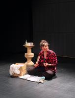 L'autrice nous raconte sa naissance sous X, son parcours de personne a