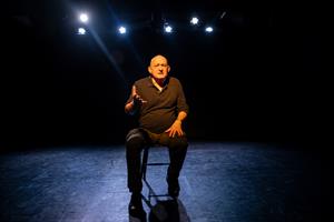 C’est l’histoire d’un choc. L’exploration du souvenir d’un enfant hant