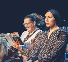 Été 1971, Marie-Claire, 16 ans, tombe enceinte. Bien que ce soit un cr