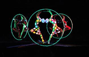 Entrez dans la légende du Crazy Horse ! Plongez dans l’univers embléma