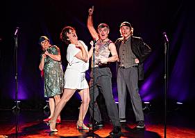 Le nouveau spectacle d'humour musical de l'irrésistible quatuor vocal.