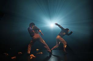 Amélia, c’est un récit aérien. Le récit d’une vie hors du commun : cel