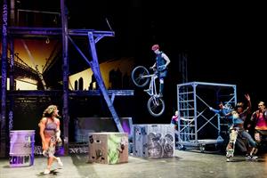 Avec plus de 7000 représentations dans 650 villes à travers le monde, 