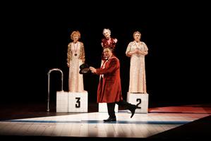 Des femmes sur scène