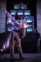 Tribe, c'est un spectacle documentaire et musical sur les Free Party. 