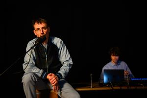 Le théâtre ne s’intéresse pas à la loi, il s'intéresse à l’injustice. 