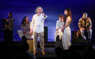 Antigone au Poche-Montparnasse