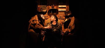 Molière rencontre le steampunk.