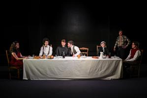 La jeune troupe de On ne badine pas avec l'amour