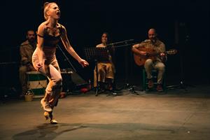 Pour ce spectacle qui a les vertus transformatrices du voyage, La Chac