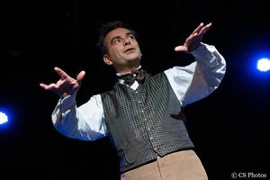 Alexandre Delimoges incarne Gustave Eiffel