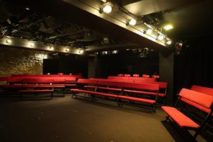 PrésentationDepuis sa création en 1942 par Marcel Oger, le Théâtre