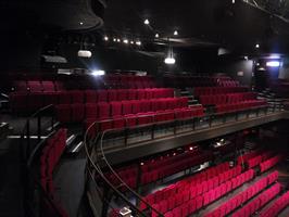 Présentation et historique du lieuCréé en 1813, Bobino est, à l’or