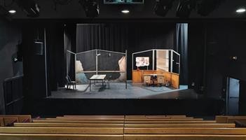 Voir la programmation de la grande salle du Théâtre Montparnasse.H