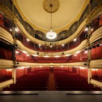 Voir la programmation du Petit Montparnasse.Histoire du théâtre