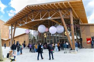 Accueil du publicLa salle est accessible aux personnes à mobilité 