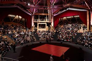 Accueil du publicLa salle est accessible aux personnes à mobilité 