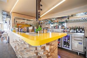 À deux pas de République, près du Canal Saint Martin, le Paname Art Ca