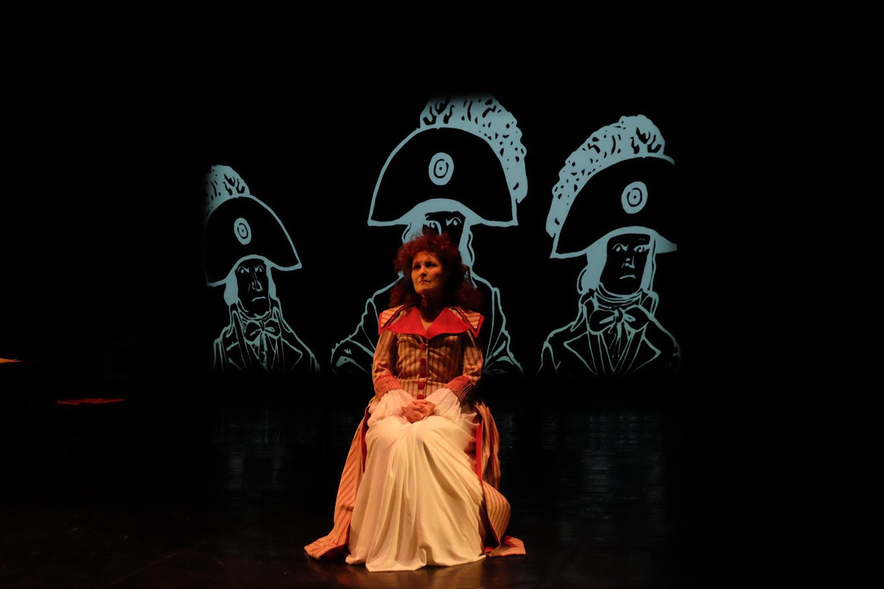 Olympe de Gouges, plus vivante que jamais - Lucernaire | THEATREonline