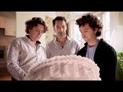 Trois hommes et un couffin : bande annonce du spectacle