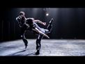 Rami Be'er et Kibbutz Contemporary Dance Company dans Asylum