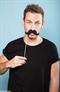 Alex Ramirès : fausse moustache