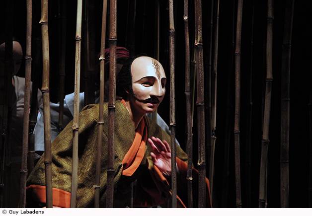 Cyrano dans le bambou